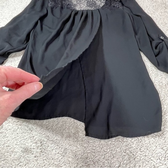 Heartsoul goth black button blouse shoulder lace slit back medium Whimsigoth - Picture 10 of 10